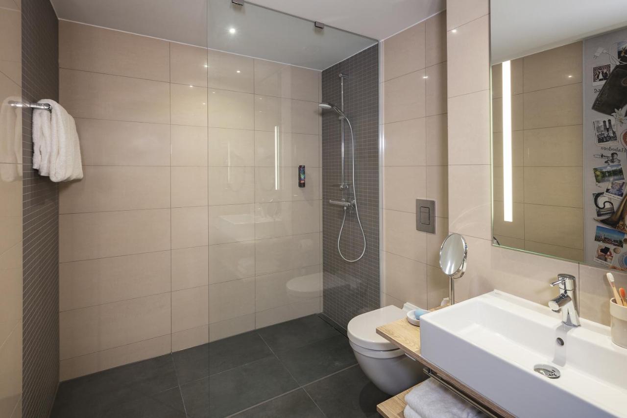 Holiday Inn - The Niu, Brass Munich Olympiapark By Ihg Zewnętrze zdjęcie